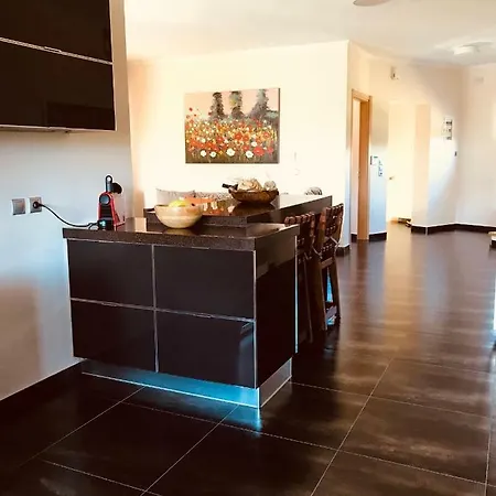 度假居 Lydia 奈德里